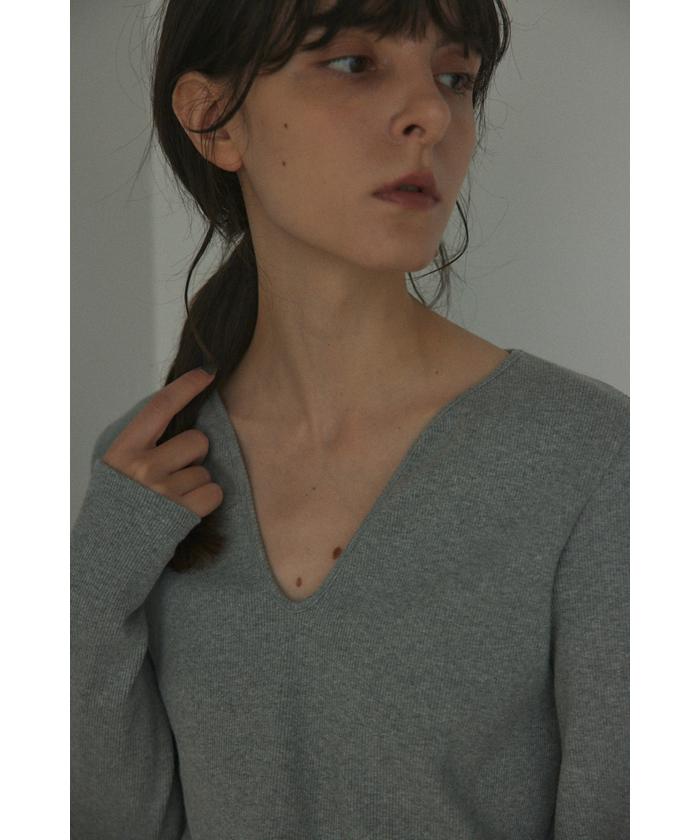 v neck tight tops(Vネックタイトトップス)（Tシャツ/カットソー