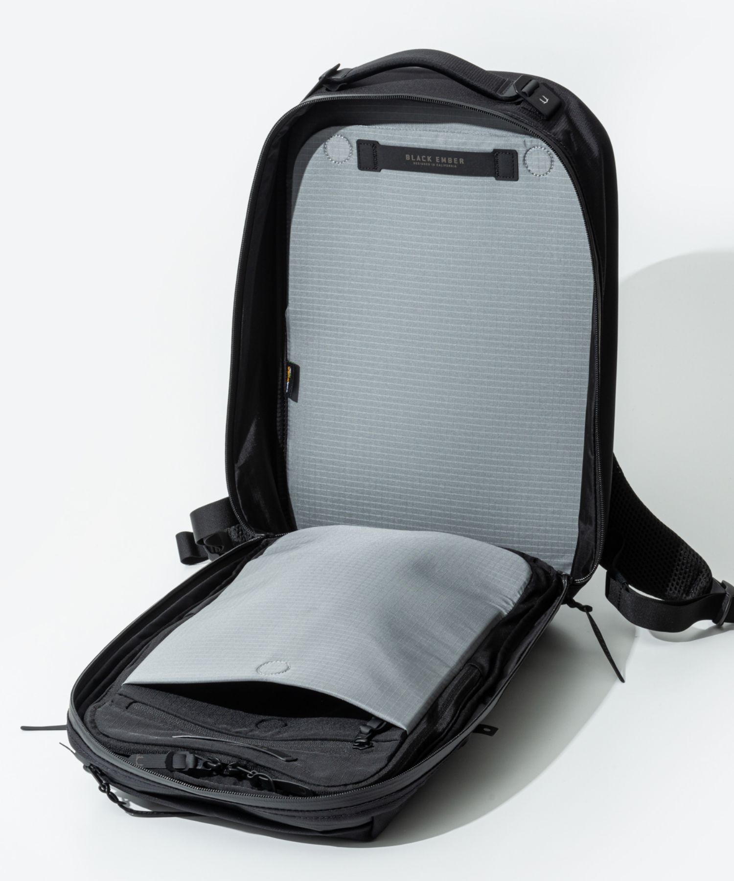 ブラックエンバー BLACK EMBER ブラックエンバー BLACK EMBER ブラックエンバー BLACK EMBER ブラックエンバー BLACK EMBER