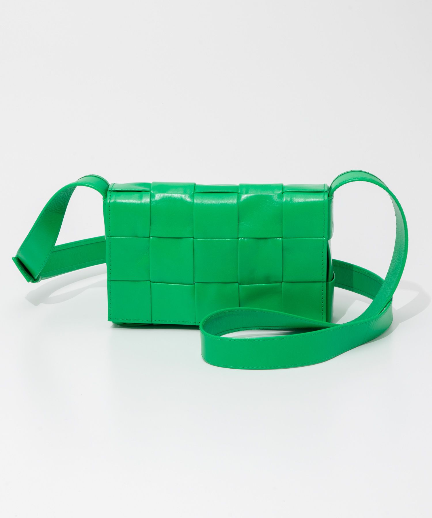 ボッテガヴェネタ BOTTEGA VENETA 717587 VCQ71 ショルダー ボッテガヴェネタ BOTTEGA VENETA 717587 VCQ71 ショルダー