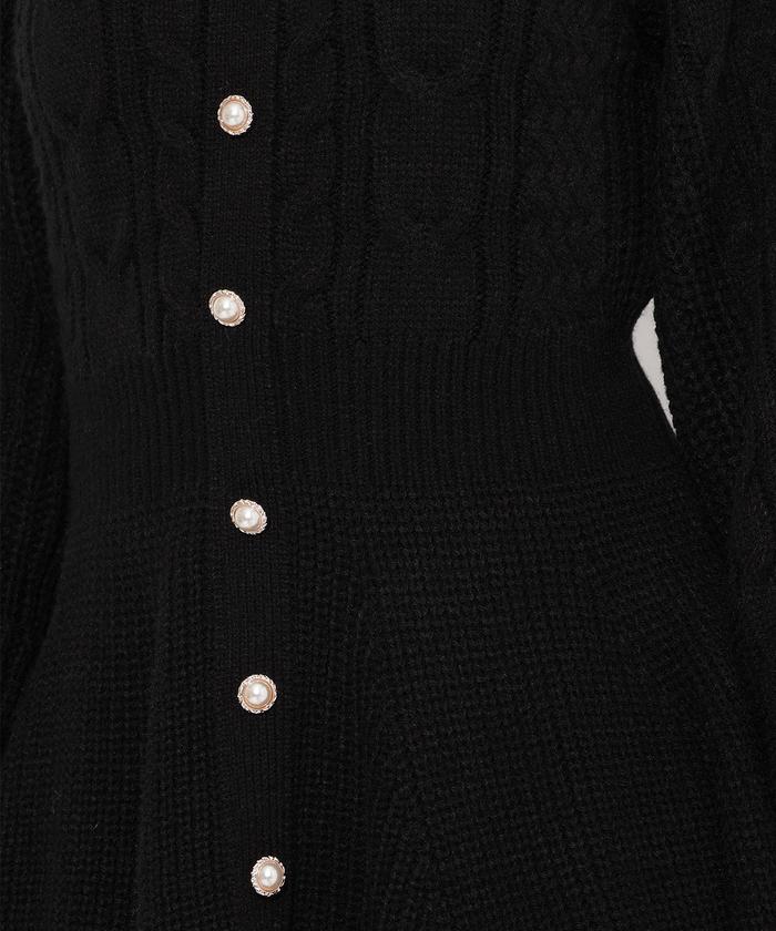 セール 30%OFF】ケーブルフロントボタンニットワンピース