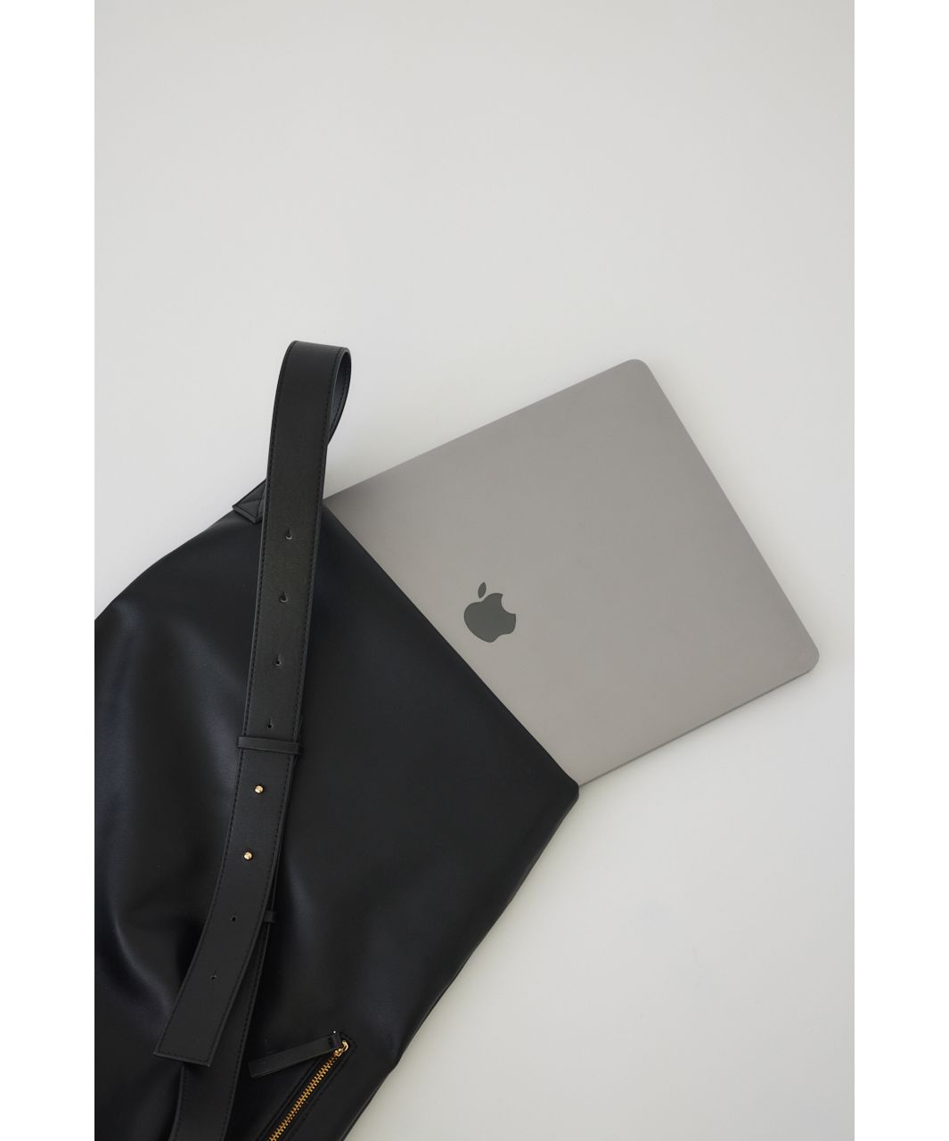 Minimal shoulder big bag(505818730) | リムアーク(RIM.ARK Minimal shoulder big bag(505818730) | リムアーク(RIM.ARK