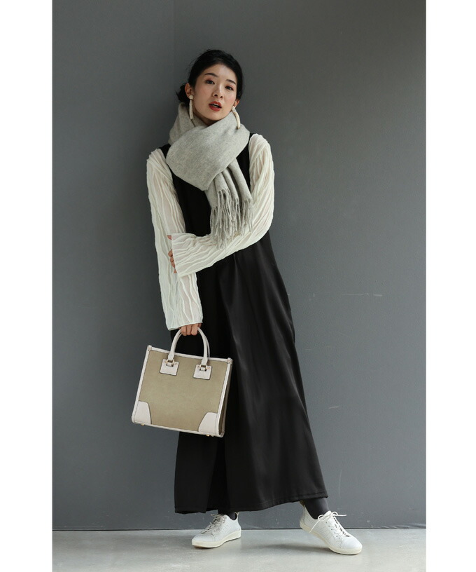【珍しいわんちゃんデザイン☆】HERMES カシミア カットソー チェーンロゴ刺繍ロンT | Miiakiis Official Store