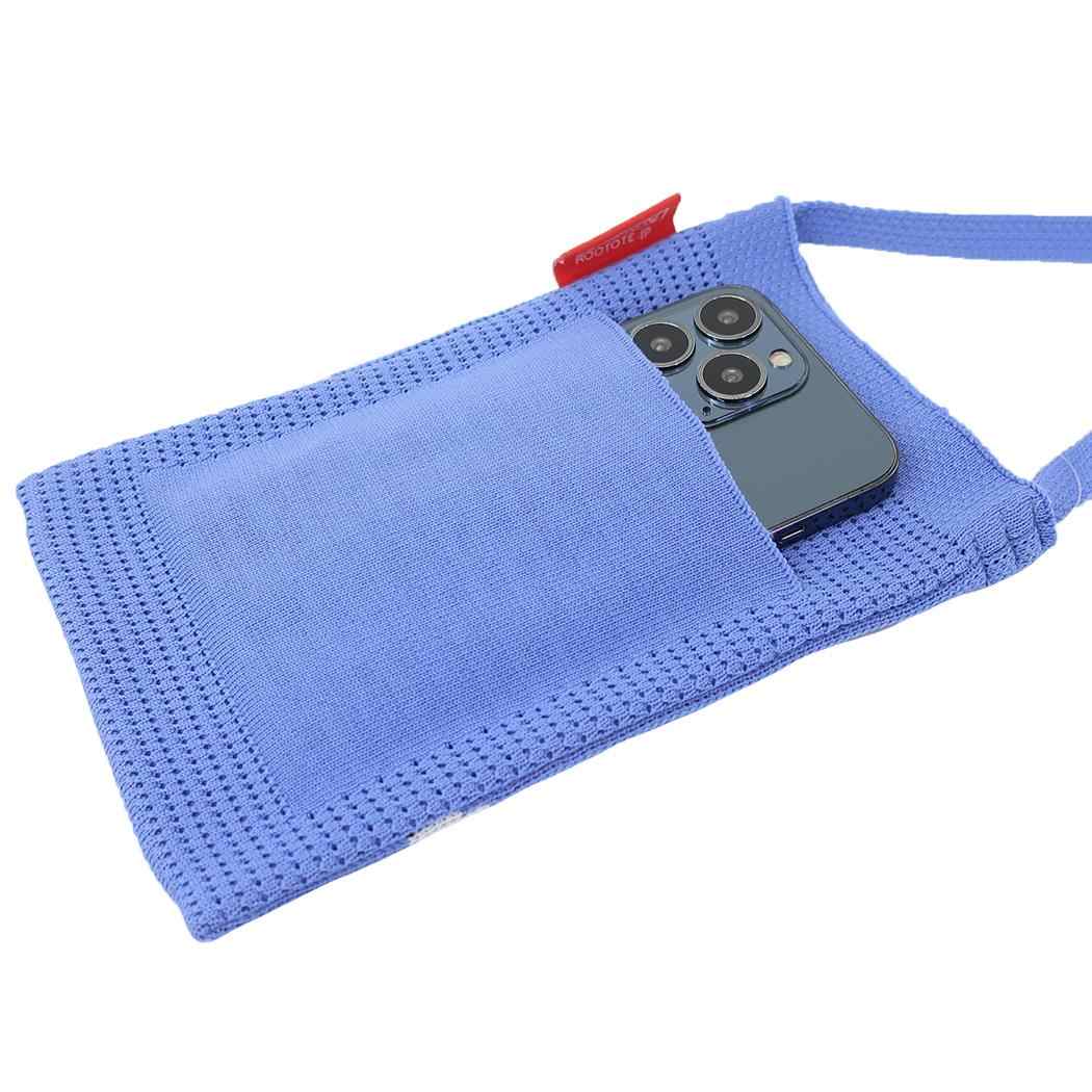 【極美品·レア】スヌーピー スマホショルダーバッグ 阪急コラボ シルバー 未使用 スヌーピー スマホショルダーバッグシルバー 牛革・合皮