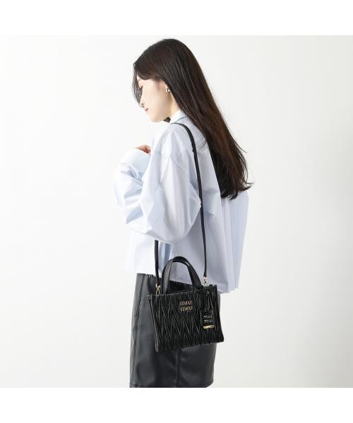 セール】MIUMIU ハンドバッグ MATELASSE マテラッセ 5BA277 N88 セール】MIUMIU ハンドバッグ MATELASSE マテラッセ 5BA277 N88