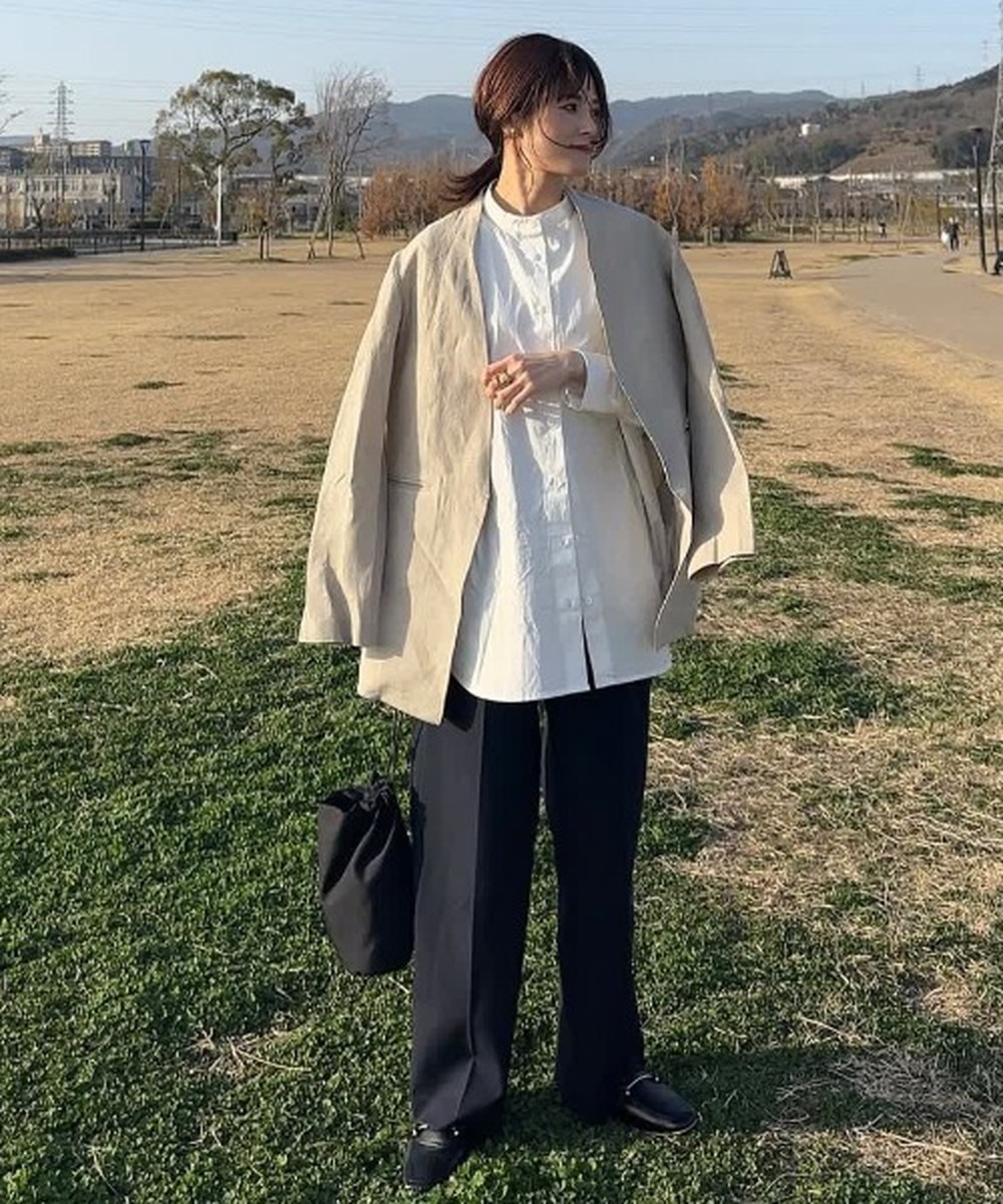 Audrey and John Wad オードリーアンドジョンワッド ノーカラー