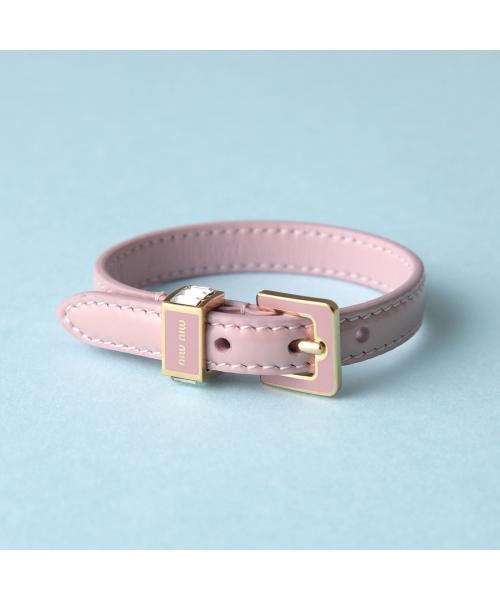 【テレビで話題】 MIUMIU ロゴ(505829306 エナメル 2F9G 5IB472 ブレスレット 小物