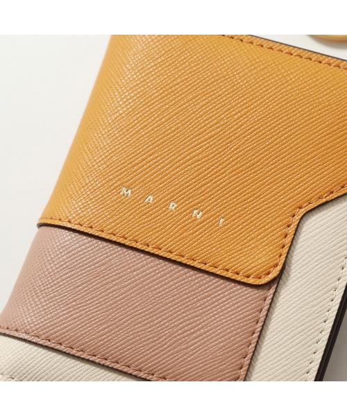セール】MARNI カードケース PFMO0076U1 LV520 キーリング付き セール】MARNI カードケース PFMO0076U1 LV520 キーリング付き