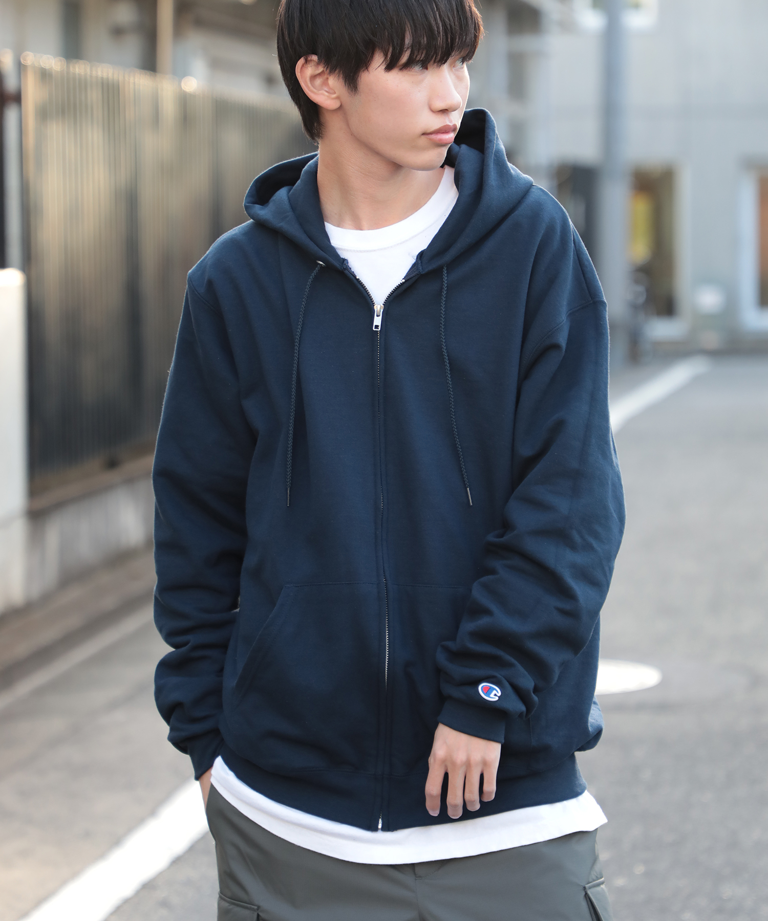 champion ジップパーカー Champion(チャンピオン)ジップパーカー（パーカー） | Right-on