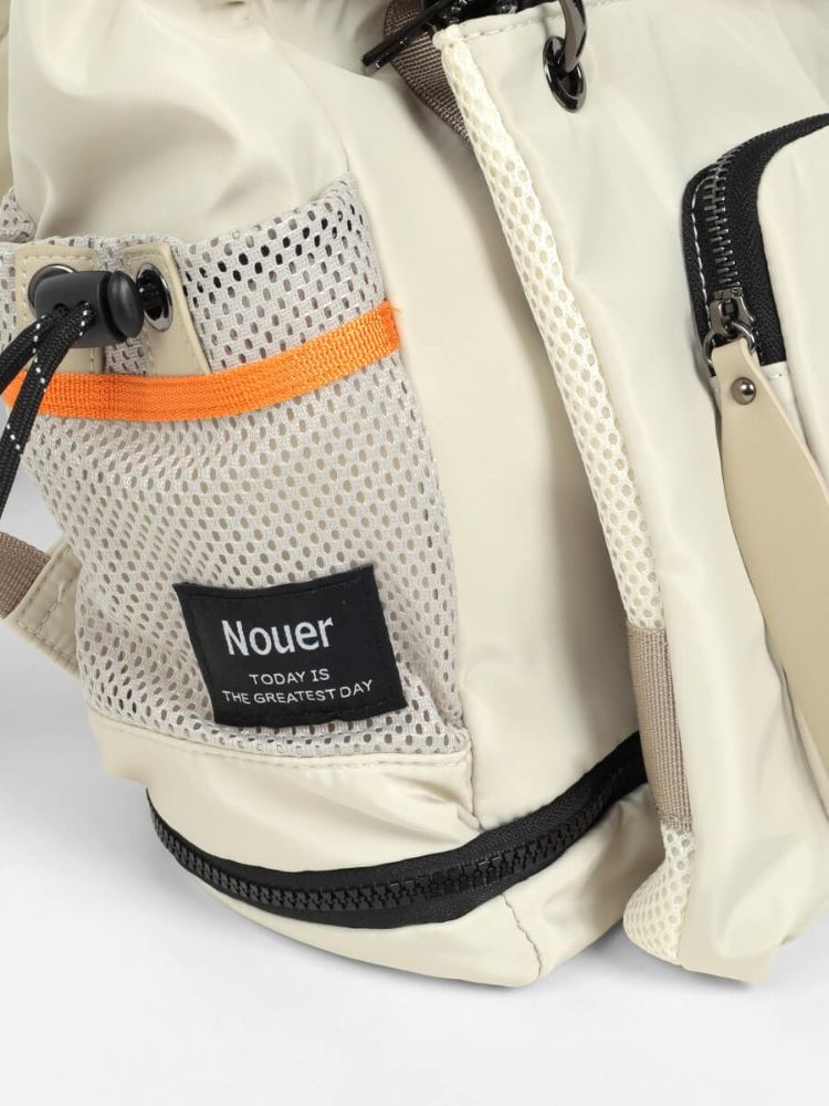 【極美品】nouer ポケットデザイン　マルチWAYバックパック ヤマダヤ クーポン】ヌエール nouer ポケットデザインマルチWAYバック