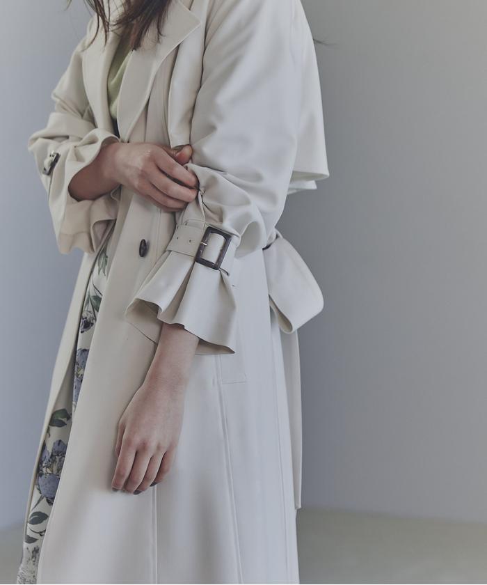 セール 30%OFF】フェミニントレンチコート 24SS(505800688 セール 30%OFF】フェミニントレンチコート 24SS(505800688
