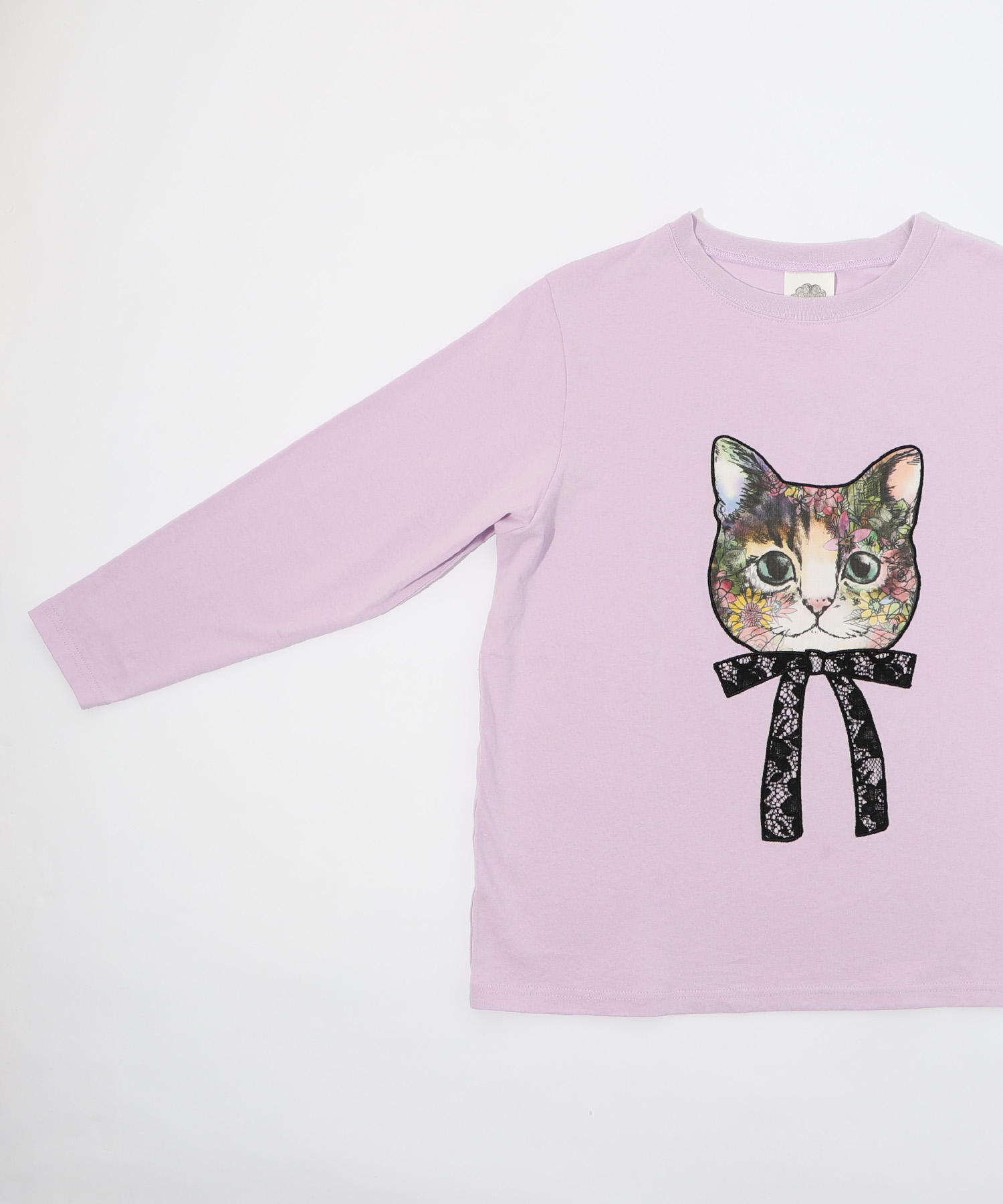 セール】リボンでおめかしネコの刺繍アップリケ ロングスリーブT