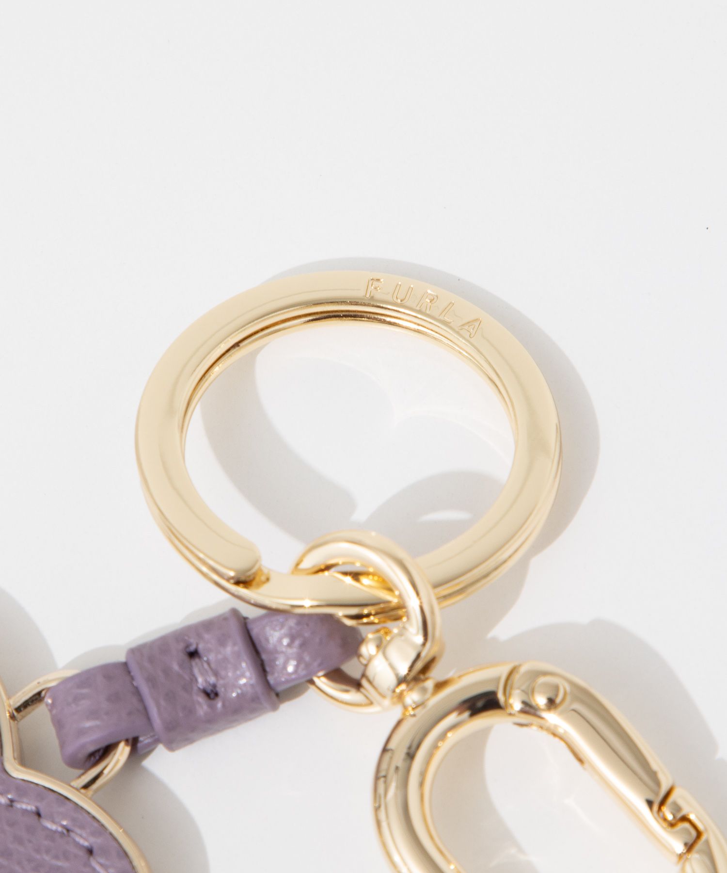 FURLA キーリング ハート WR00434 AME000 CAMELIA KEYRING HEART Amazon.co.jp: [フルラ] キーホルダー カメリア キーリング