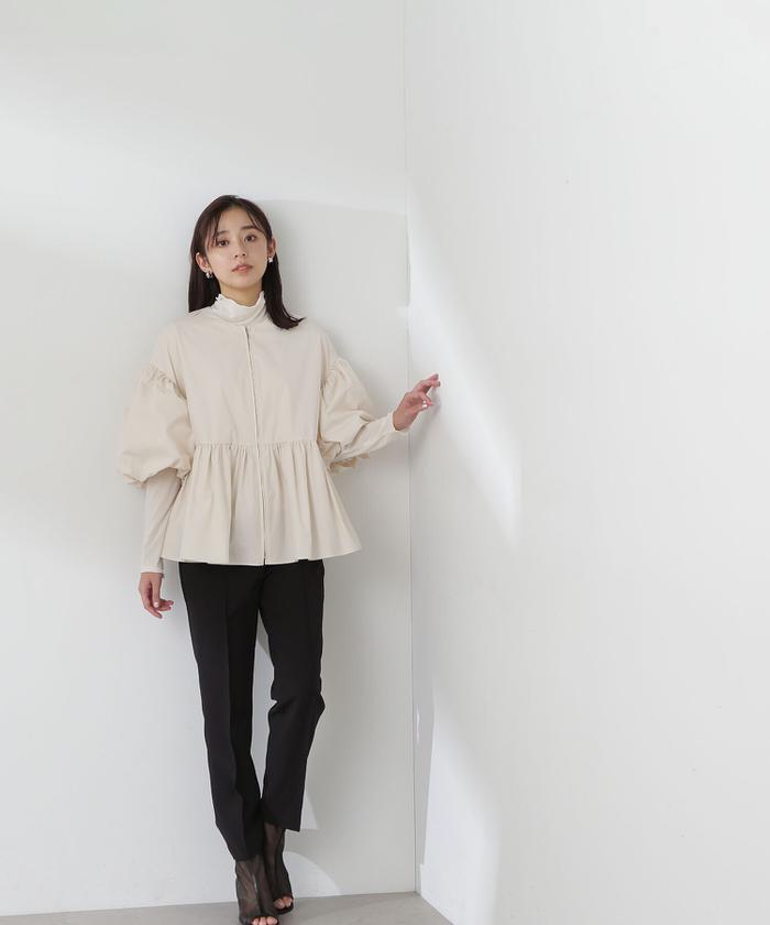 セール 50%OFF】バルーンスリーブペプラムフォルムブルゾン