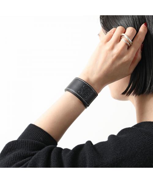 ロエベ LOEWE LOEWE ブレスレット 119.19.336 SLAP レザー ロエベ LOEWE LOEWE ブレスレット 119.19.336 SLAP レザー