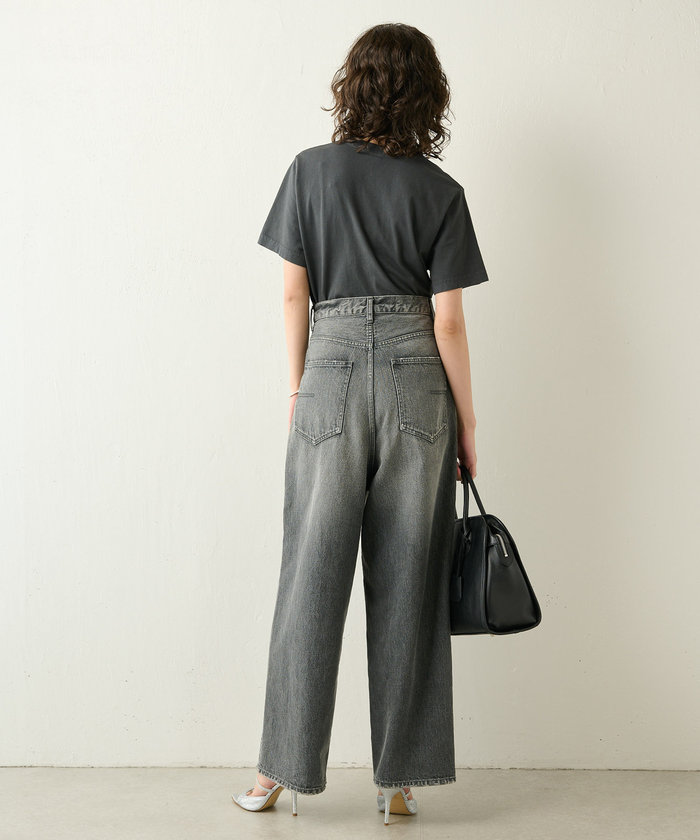 【Sporty&Rich】HEALTH CLUB クロップドTシャツ Sporty & Rich - NY HEALTH CLUB CROPPED T-SHIRT BLACK – LE