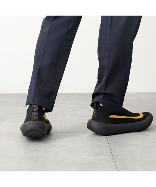 セール 67%OFF】MARNI スニーカー SNZU003704 P2844 ローカット