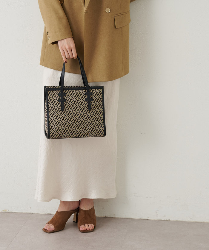 モノグランマ S JACQUARD/RUGA(505854953) | イアクッチ(IACUCCI モノグランマ S JACQUARD/RUGA(505854953) | イアクッチ(IACUCCI