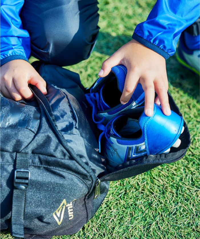 人気★UMBRO★Nylon Sparkle Rucksack Backpack★リュックサック アンブロ umbro ジュニアフットボールバックパック -デサント