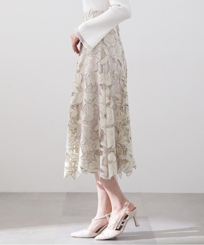 セール 30%OFF】フラワーカットワークフレアスカート(505859047