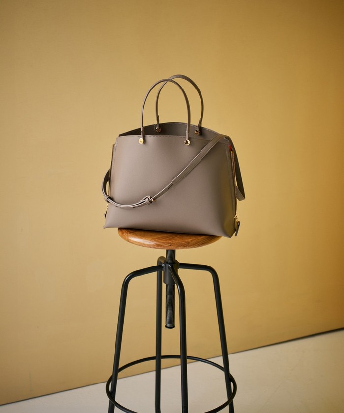 ロペエポール　Yバック　Medium E'POR】Y BAG Medium【軽量】【メディア掲載】(505874193