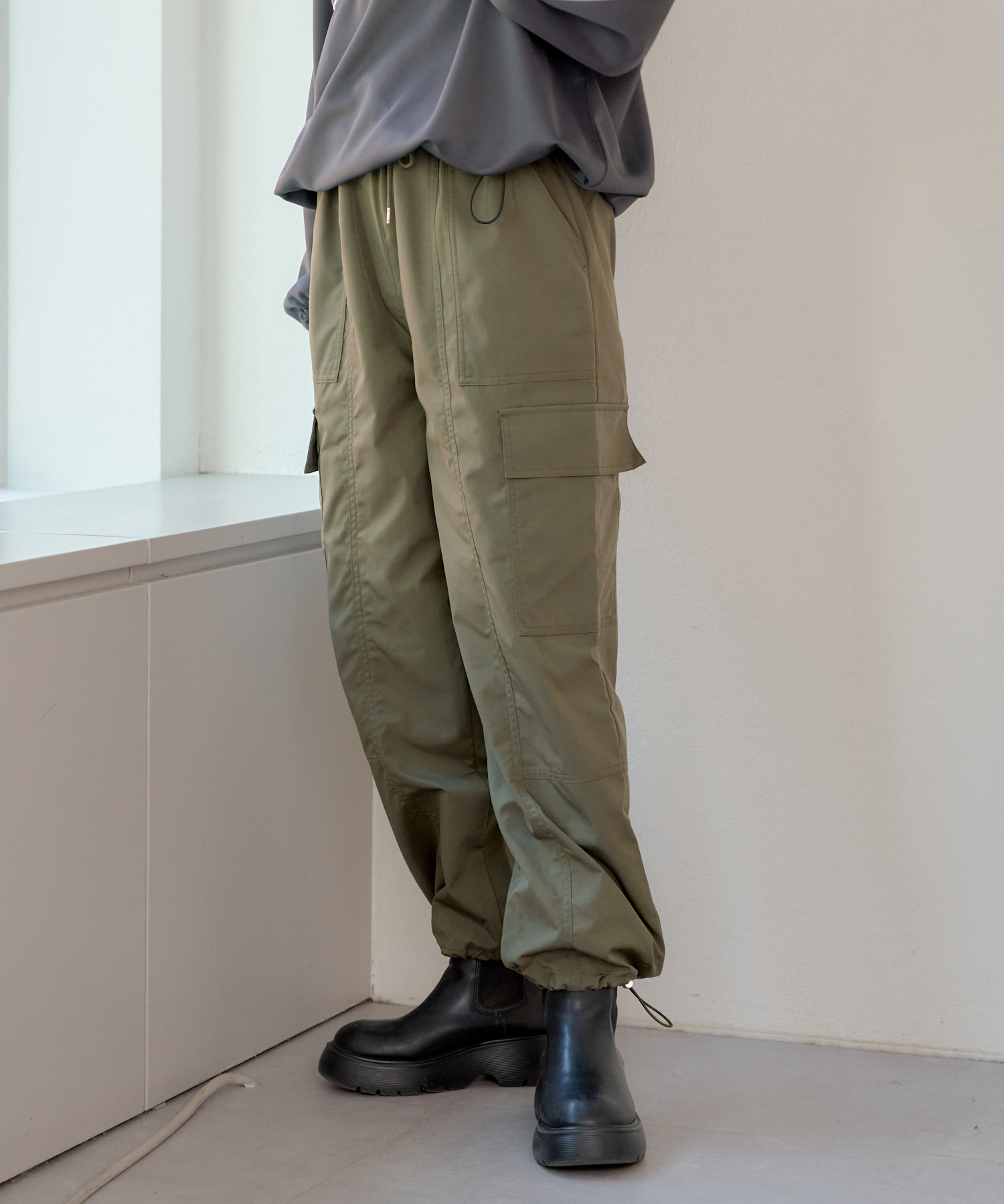 AEWEN MATOPH オリーブ色 カーゴパンツ trim_fce_item66f696da1e3cd.jpg