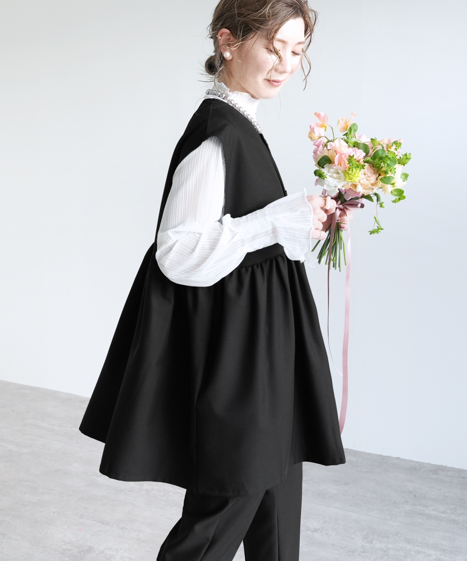 セール】レカ reca ペプラムベスト×テーパードパンツ2点セット セール】レカ reca ペプラムベスト×テーパードパンツ2点セット