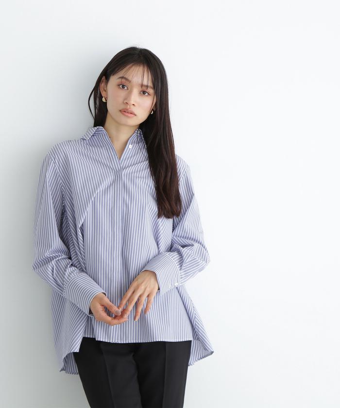 【新品未使用】　春新作　◇Ｖネックフリルシャツ　ナチュラルビューティーベーシック 楽天市場】【SALE／30%OFF】Vネックフリルシャツ NATURAL BEAUTY