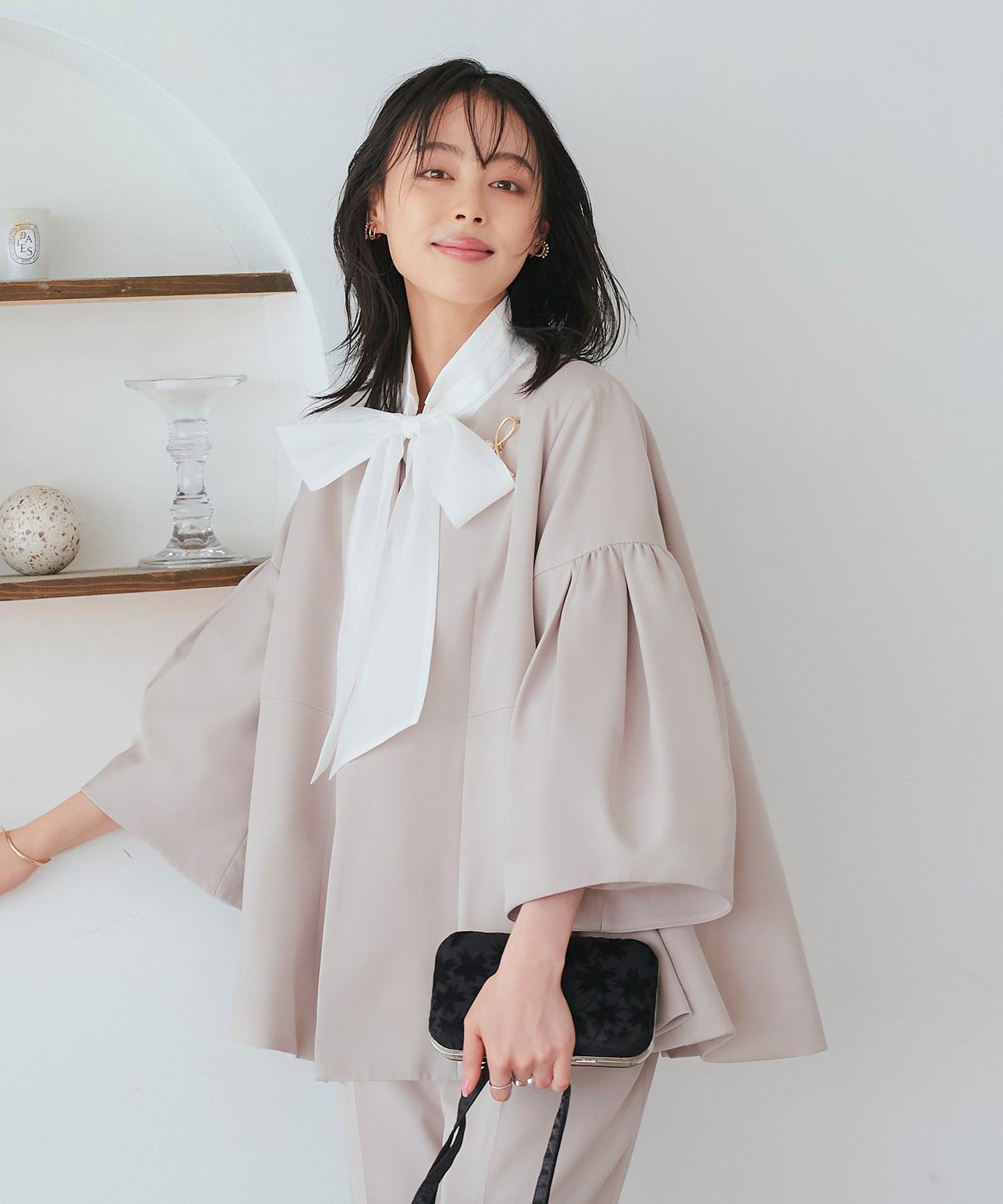 ルイルエブティック RUIRUE BOUTIQUE ノーカラーフレアー