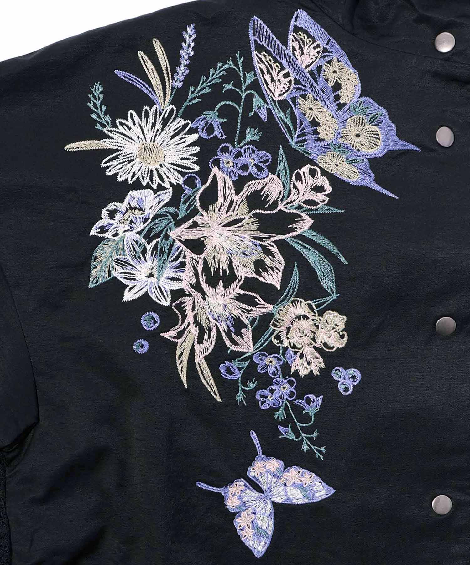 値下げ　to.Alice　チャイナ桜流し刺繍裏起毛コート 値下げ to.Alice チャイナ桜流し刺繍裏起毛コート