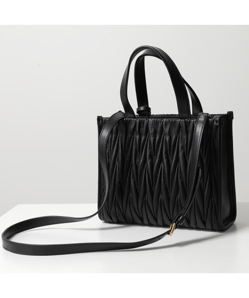 セール】MIUMIU ハンドバッグ MATELASSE マテラッセ 5BG263 N88 セール】MIUMIU ハンドバッグ MATELASSE マテラッセ 5BG263 N88