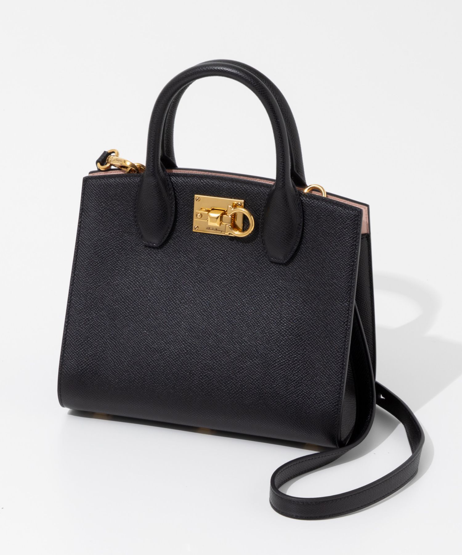 サルバトーレフェラガモ Salvatore Ferragamo ハンドバッグ サルバトーレフェラガモ Salvatore Ferragamo ハンドバッグ