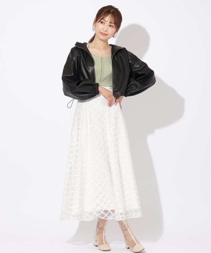 And Couture フェイクレザードロップショートマンパ オフホワイト