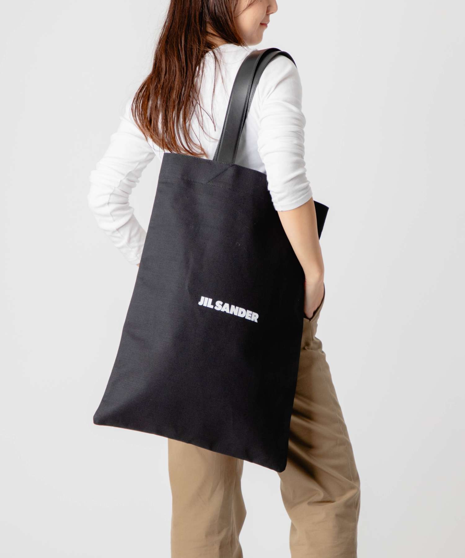 セール】ジルサンダー Jil Sander J26WC0004 P4863 トートバッグ