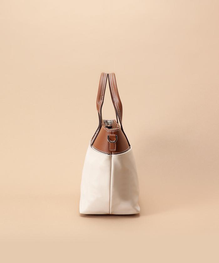 国内買付【Samantha Thavasa】可愛いナイロン×合皮バックパック 国内買付【Samantha Thavasa】可愛いナイロン×合皮バックパック