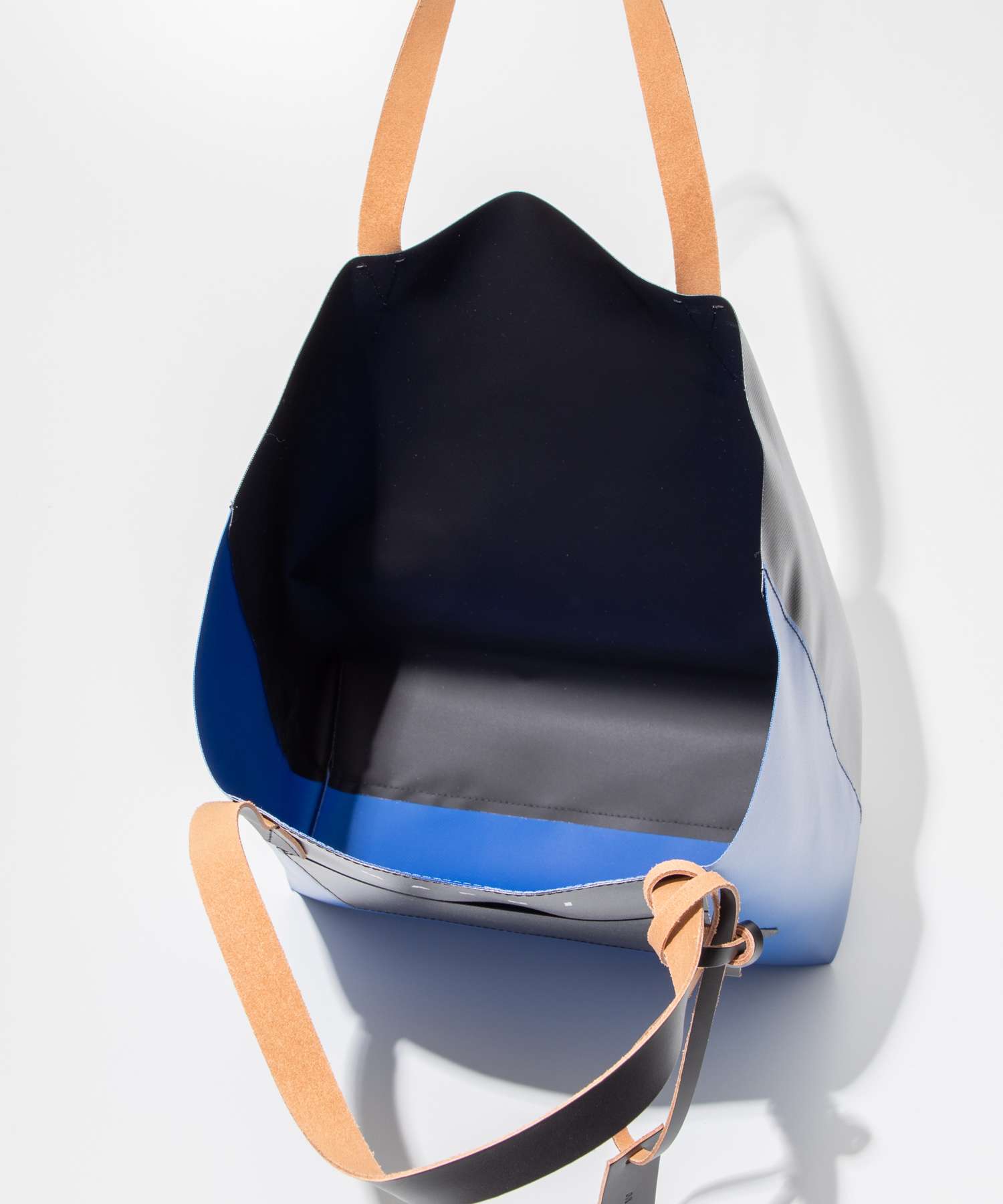 クーポン】【セール10%OFF】マルニ MARNI SHMQ0044A0 P5769