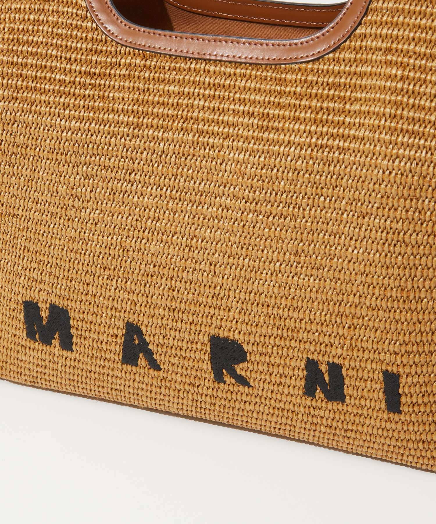マルニ MARNI BMMP0024U0 P3860 ハンドバッグ レディース バッグ マルニ MARNI BMMP0024U0 P3860 ハンドバッグ レディース バッグ