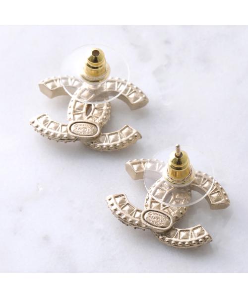 セール】シャネル CHANEL CHANEL ピアス A86504 Y09569 ココ セール】シャネル CHANEL CHANEL ピアス A86504 Y09569 ココ