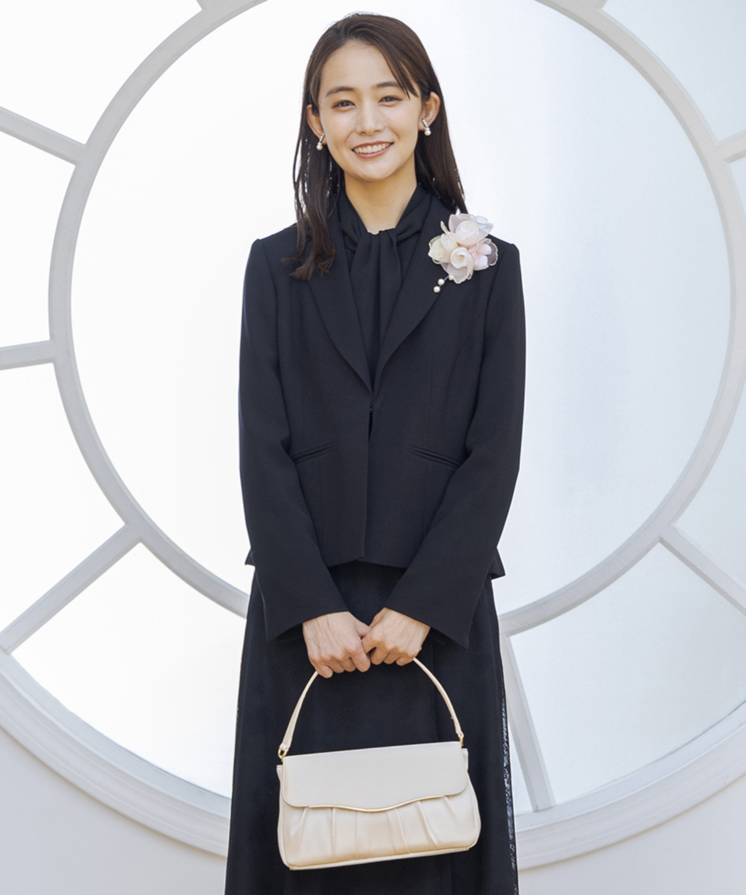 喪服、ジャケットとスカート （ブラックフォーマルのジャケット