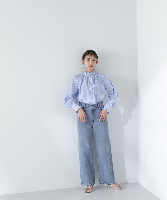 【美品】Petit Maison モディファイハイネックフリルブラウス　サイズM 小さいサイズ フリルハイネックブラウス 低身長さん・小柄女性