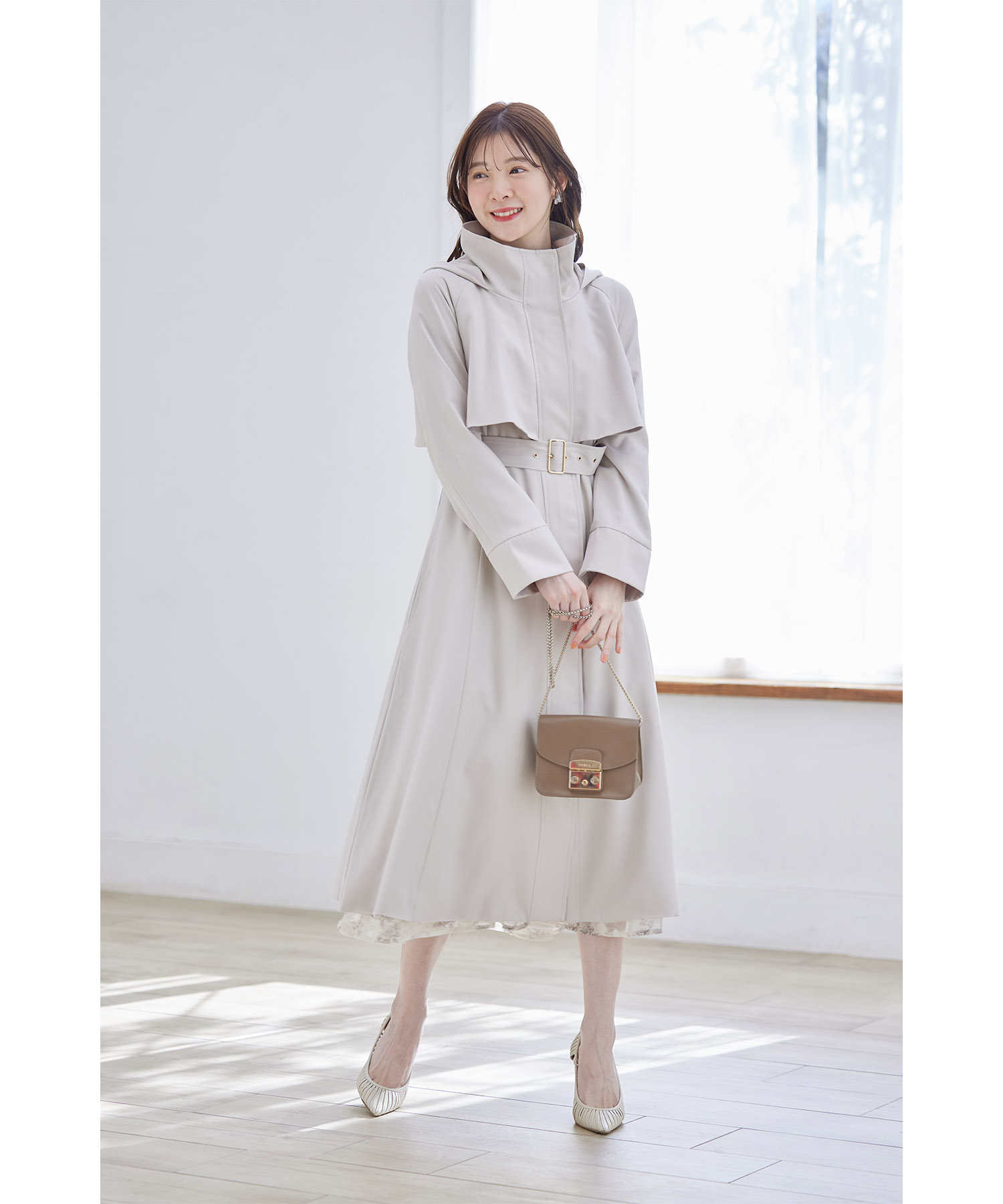 セール】トッコクローゼット tocco closet ベルト付きスタンド セール】トッコクローゼット tocco closet ベルト付きスタンド