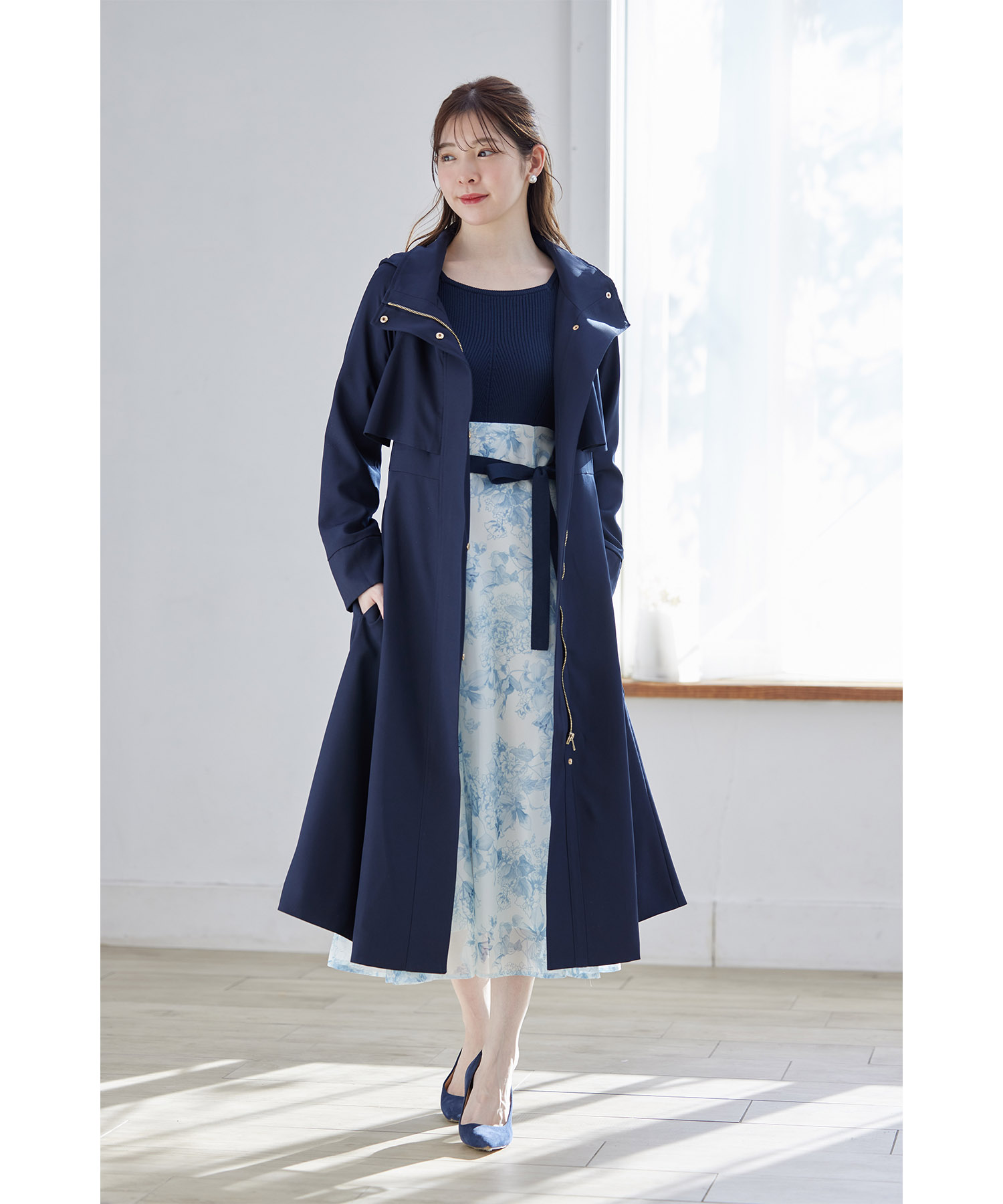 セール】トッコクローゼット tocco closet ベルト付きスタンド セール】トッコクローゼット tocco closet ベルト付きスタンド