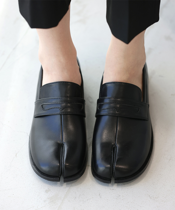 【極美品】FUTIER LAND 足袋ローファー　足袋シューズ　38 極美品】FUTIER LAND 足袋ローファー 足袋シューズ 38 - メルカリ
