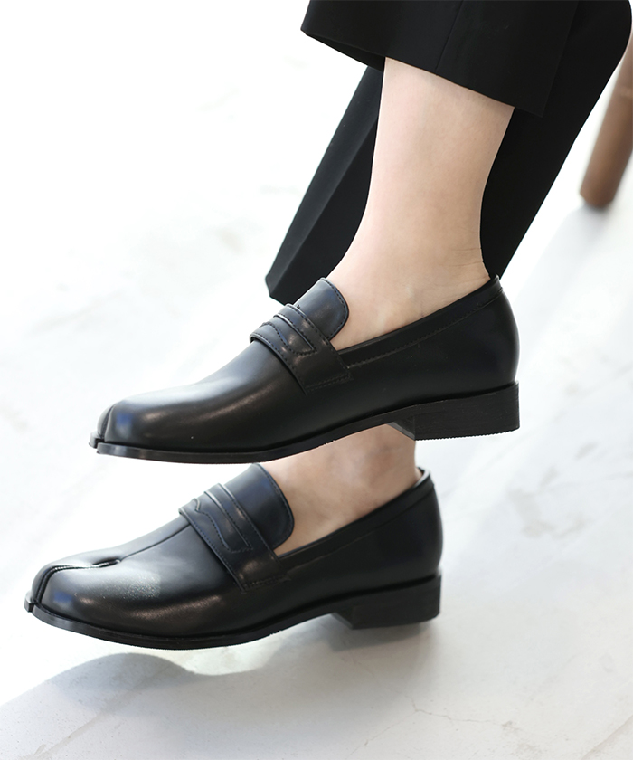 【極美品】FUTIER LAND 足袋ローファー　足袋シューズ　38 極美品】FUTIER LAND 足袋ローファー 足袋シューズ 38 - メルカリ