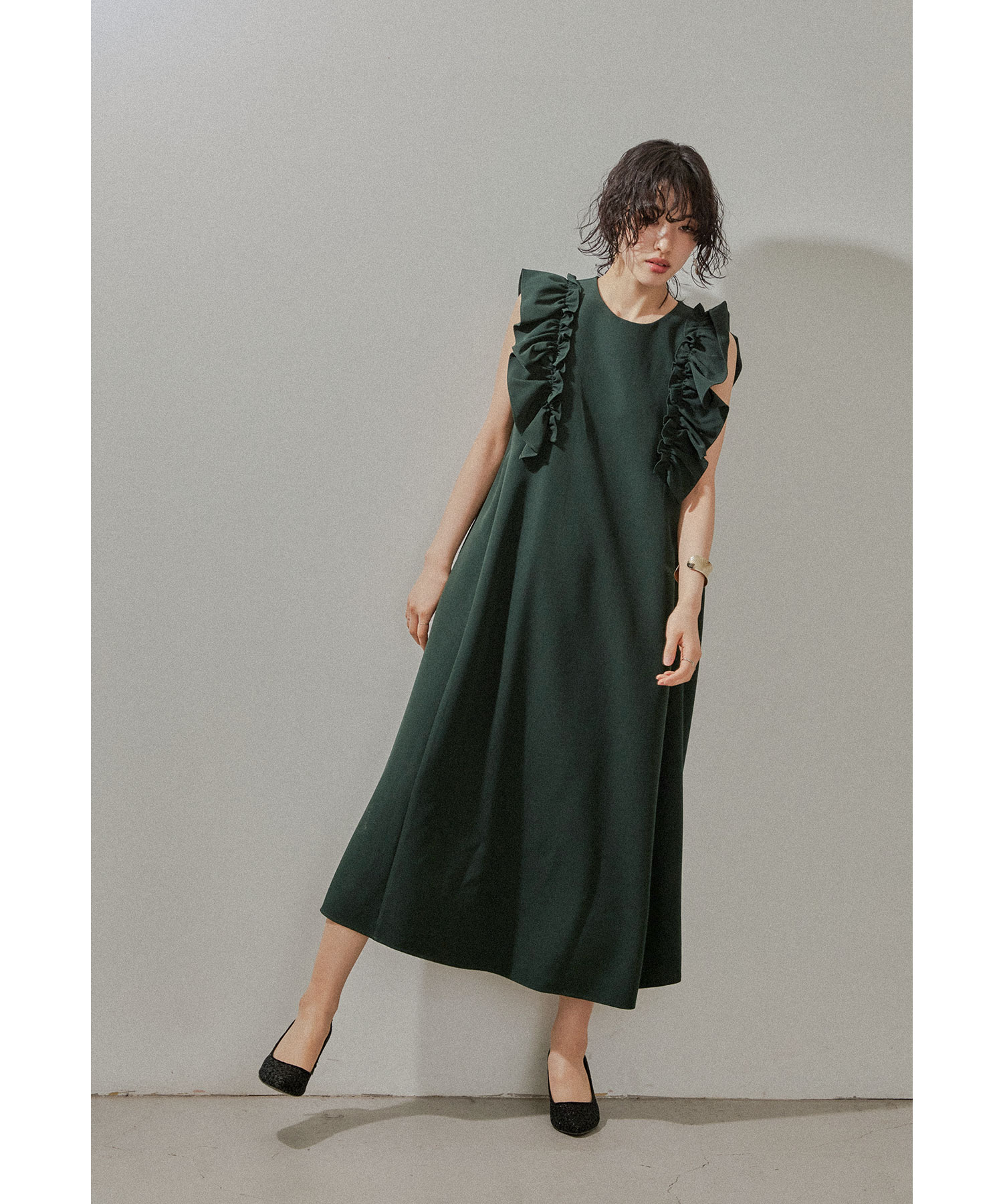 楽天 クーポン】ニアナ niana 結婚式 フリルAラインワンピースドレス スーツ・フォーマル・ドレス