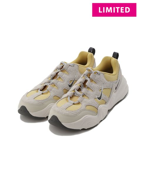 Nike emmi コラボ スウェット イエロー セール】【NIKE meets emmi】ナイキ ウィメンズ NSW スタイル
