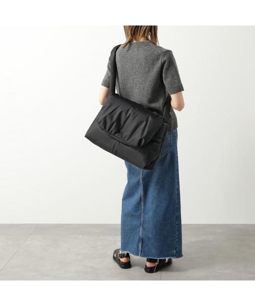 セール 38%OFF】marimekko ショルダーバッグ MESSENGER PILLOW セール 38%OFF】marimekko ショルダーバッグ MESSENGER PILLOW