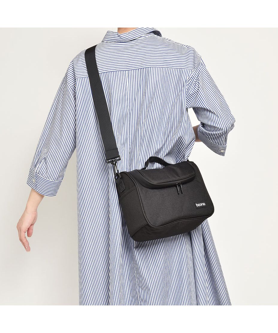 Chiara Ferragni アイモチーフ ショルダーバッグ カメラバッグ Chiara Ferragni Eyelike ショルダーバッグ | ブラック