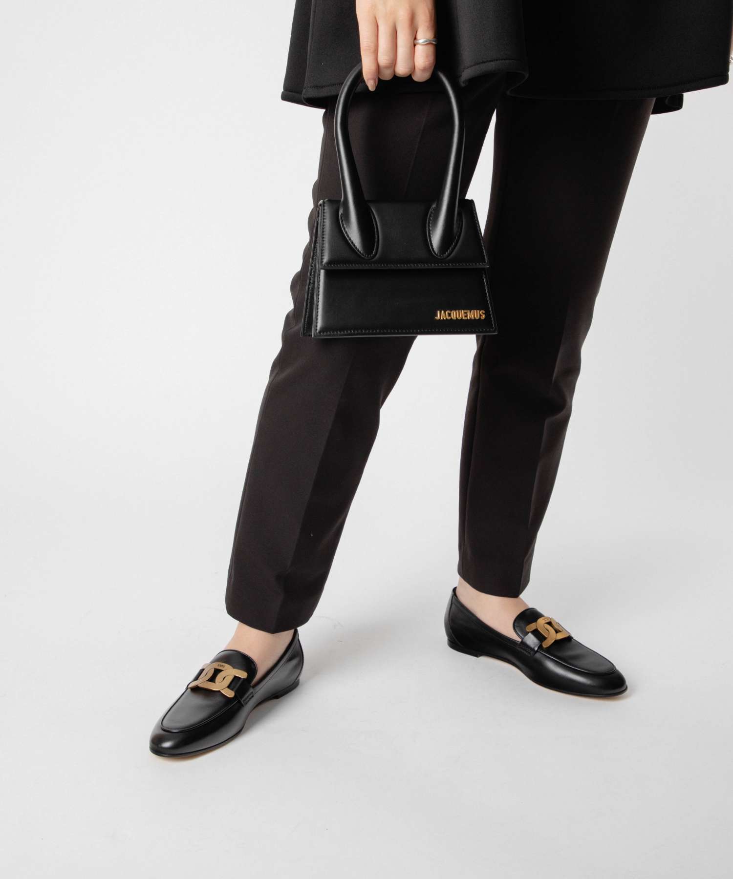 クーポン】トッズ TOD'S XXW79A0DD00 NF5 ローファー DIVER