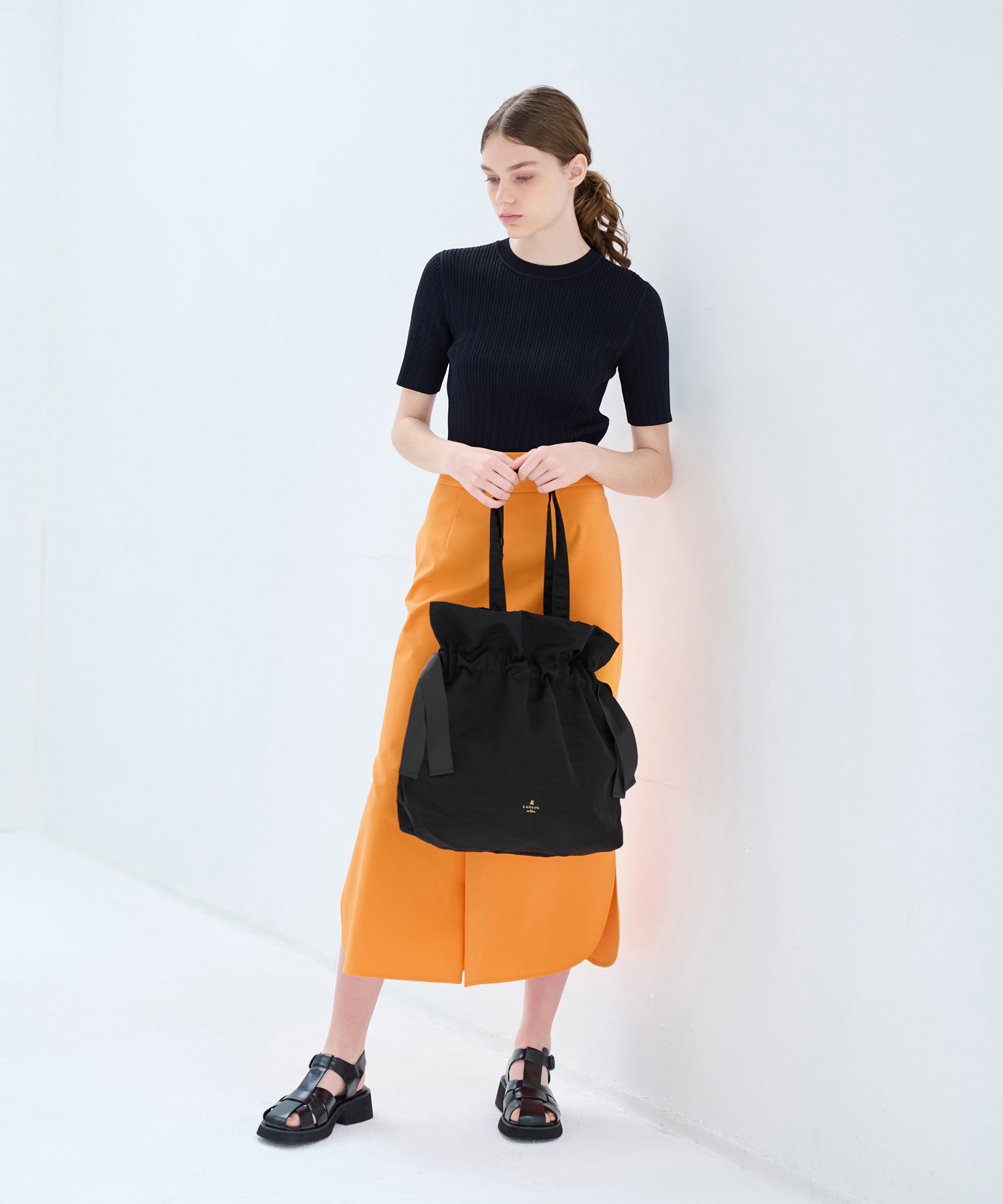 巾着トート(505912240) | ランバンオンブルー(LANVIN en Bleu 巾着トート(505912240) | ランバンオンブルー(LANVIN en Bleu