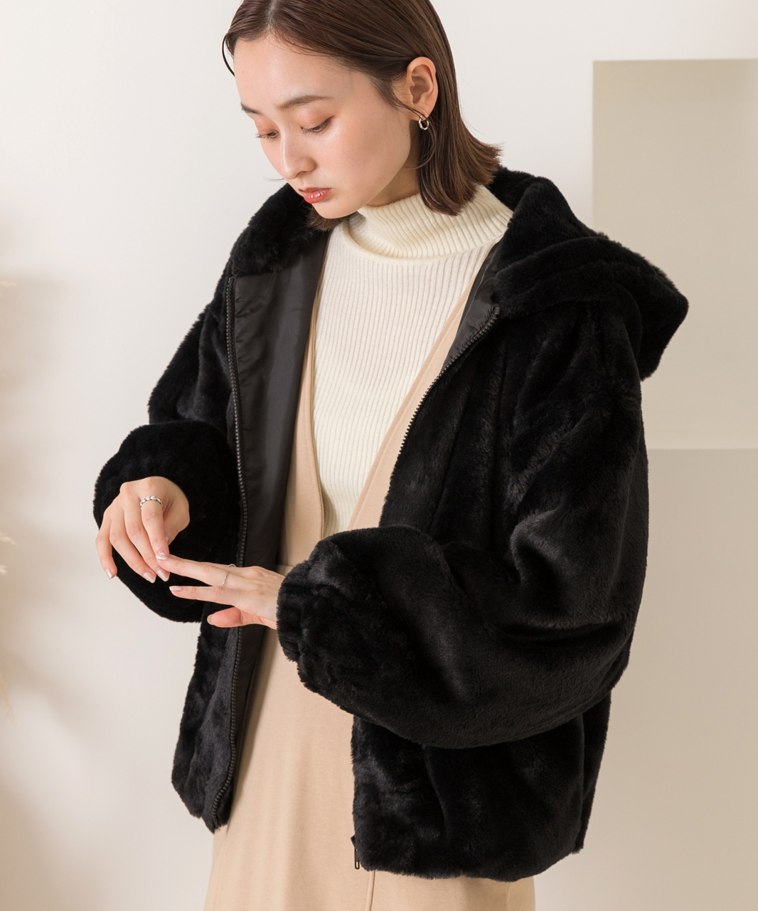 新品タグ付 2023AW Arpege story ファーフードブルゾン 新品タグ付 2023AW Arpege story ファーフードブルゾン